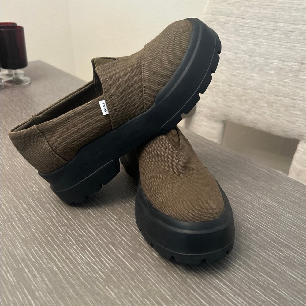 TOMS‎ Comlow Combat Sneaker Ortholi 6.5